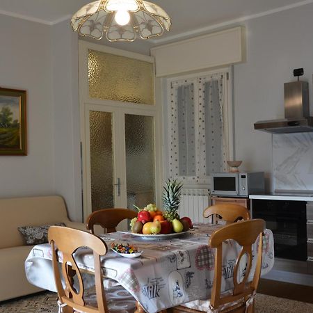 Roby'S House Casa Vacanze - Affiliato Best-Incoming Viadanica Exterior photo